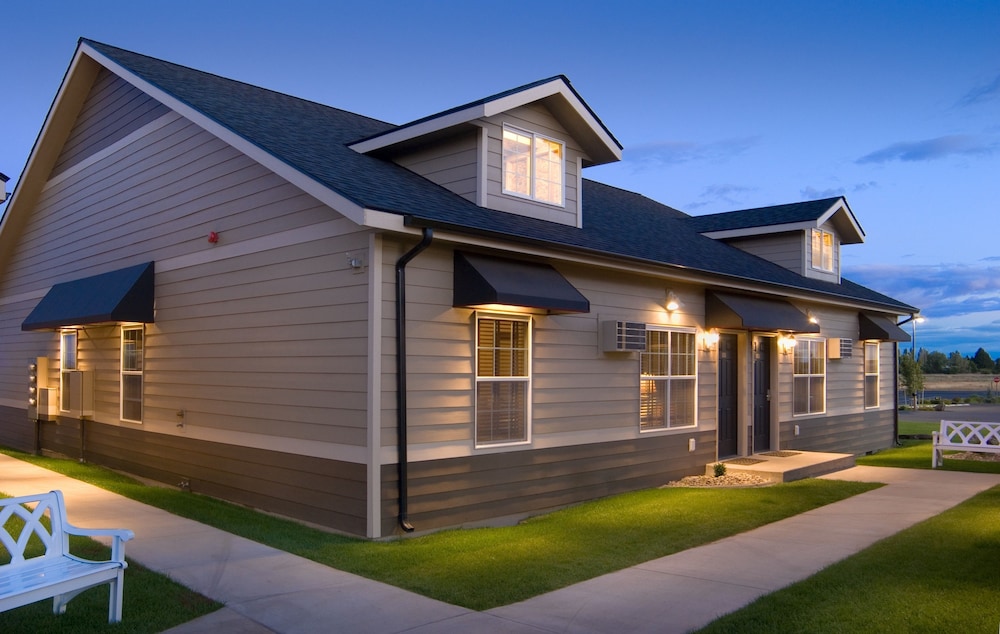 Stratford Suites - photo 19