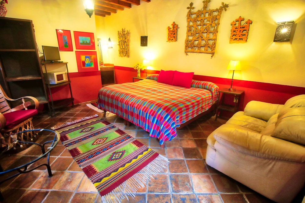 Hotel Casa Encantada — Patzcuaro — photo 4