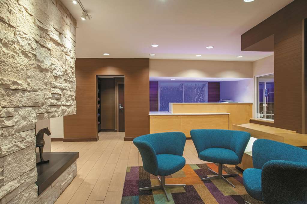La Quinta Inn & Suites by Wyndham Manassas Battlefield - photo 7