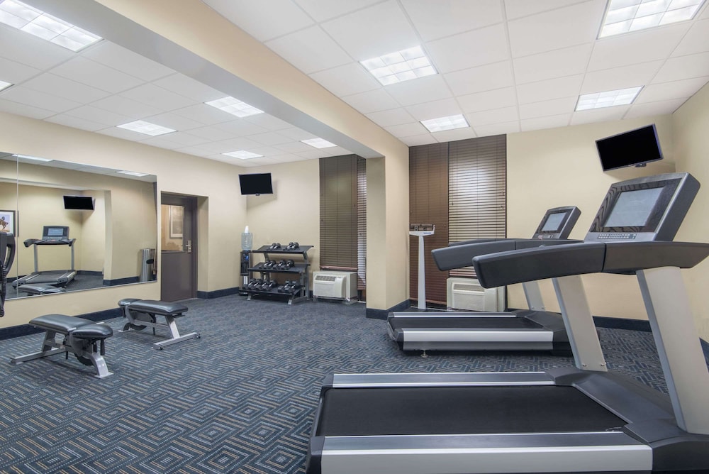 Wyndham Garden Texarkana - photo 13