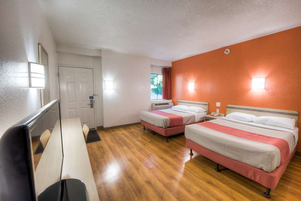 Motel 6 Niantic CT New London - photo 18
