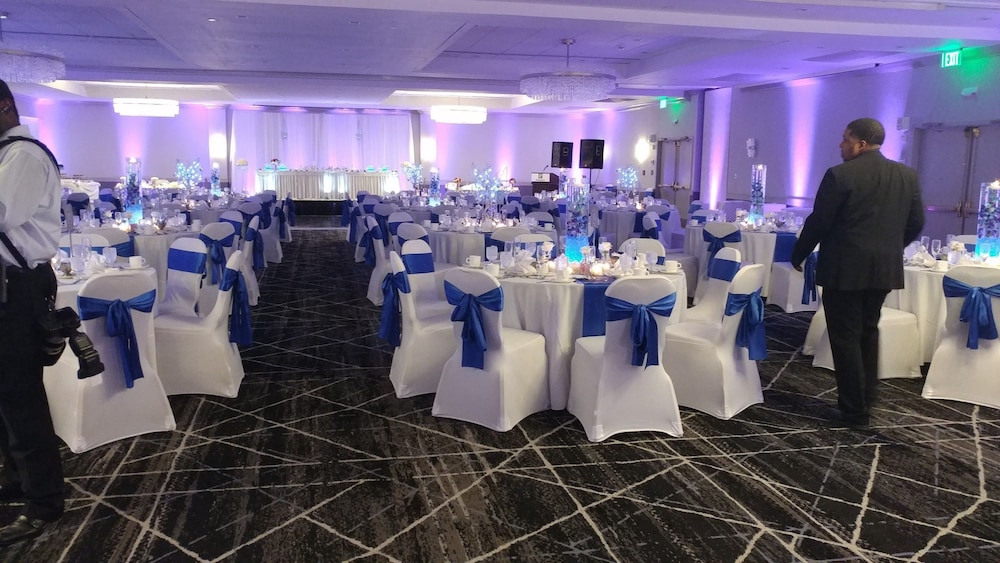 Holiday Inn Washington College Pk by IHG - photo 46