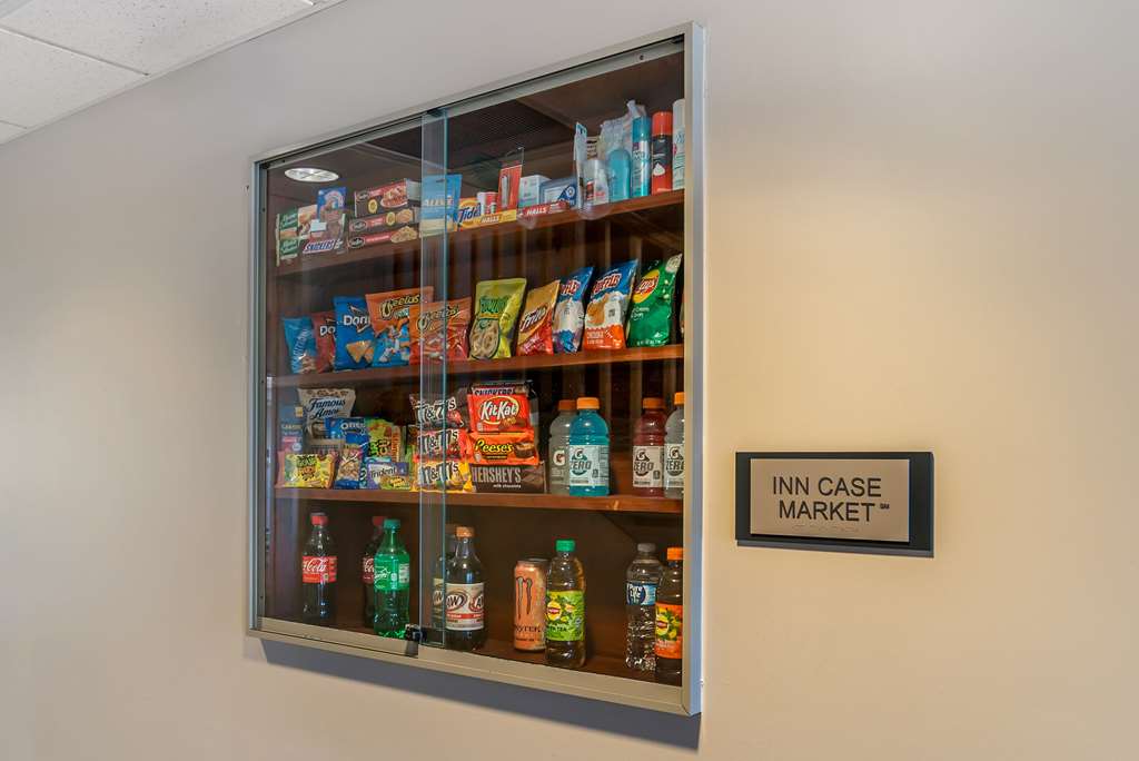Country Inn & Suites by Radisson Rossford Toledo South - photo 47