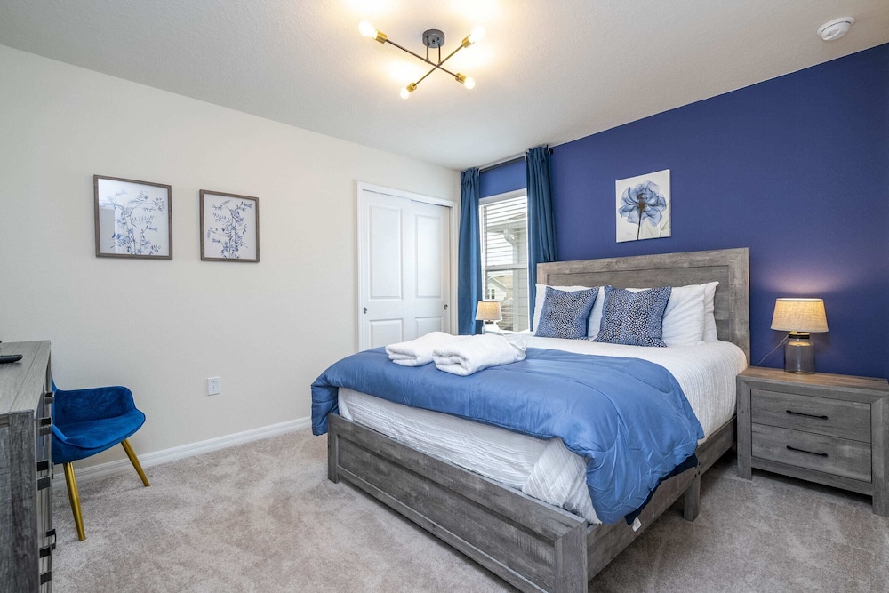 Gorgeous 6Bd W Pool Game Room At Windsor Island 4450 - photo 10