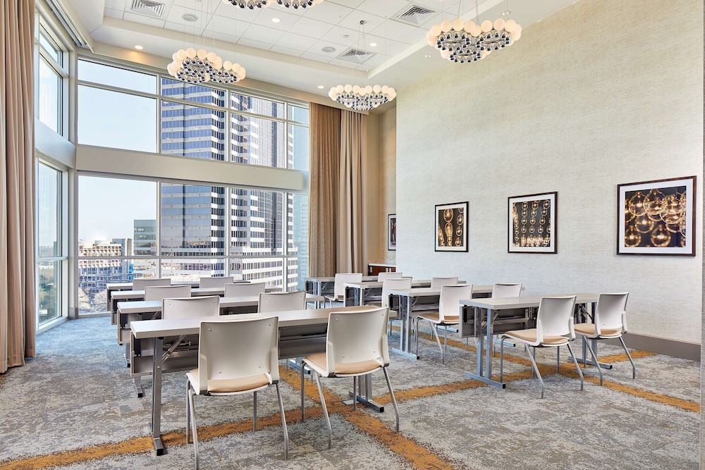 Hampton Inn & Suites Atlanta Midtown - photo 47