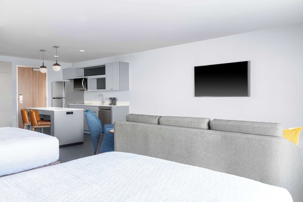 Homewood Suites by Hilton Holland - photo 13