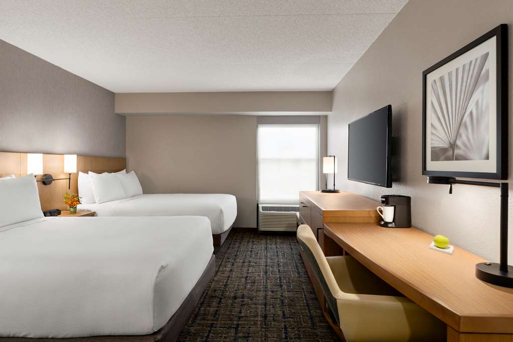 Hyatt Place Tucson Central - photo 19