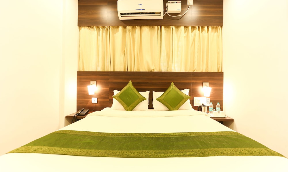 Treebo Dwaraka Grand - last minute hotel in Bengaluru