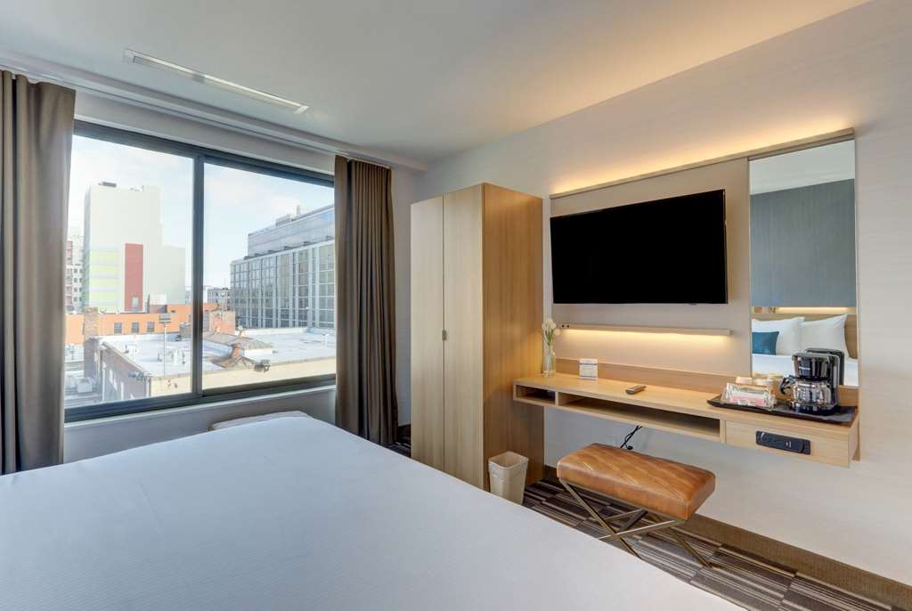 Microtel Inn by Wyndham Long Island City - photo 28
