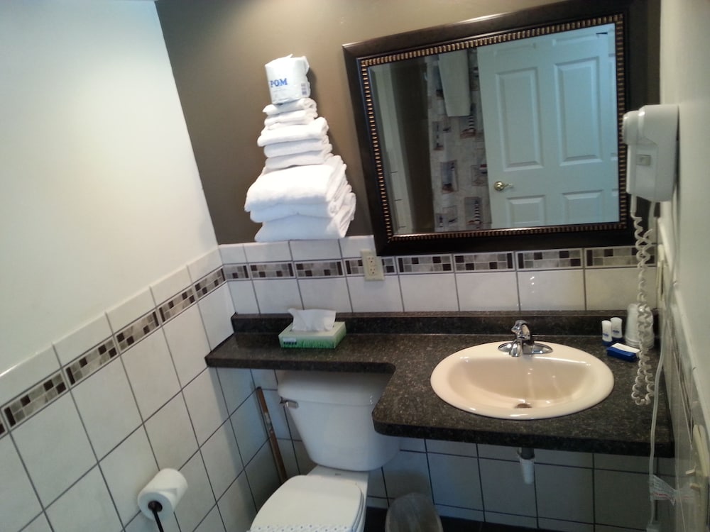 Beach Harbor Resort - photo 46