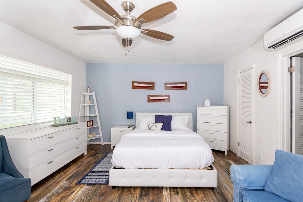Tropic Isle Boutique Hotel - photo 17