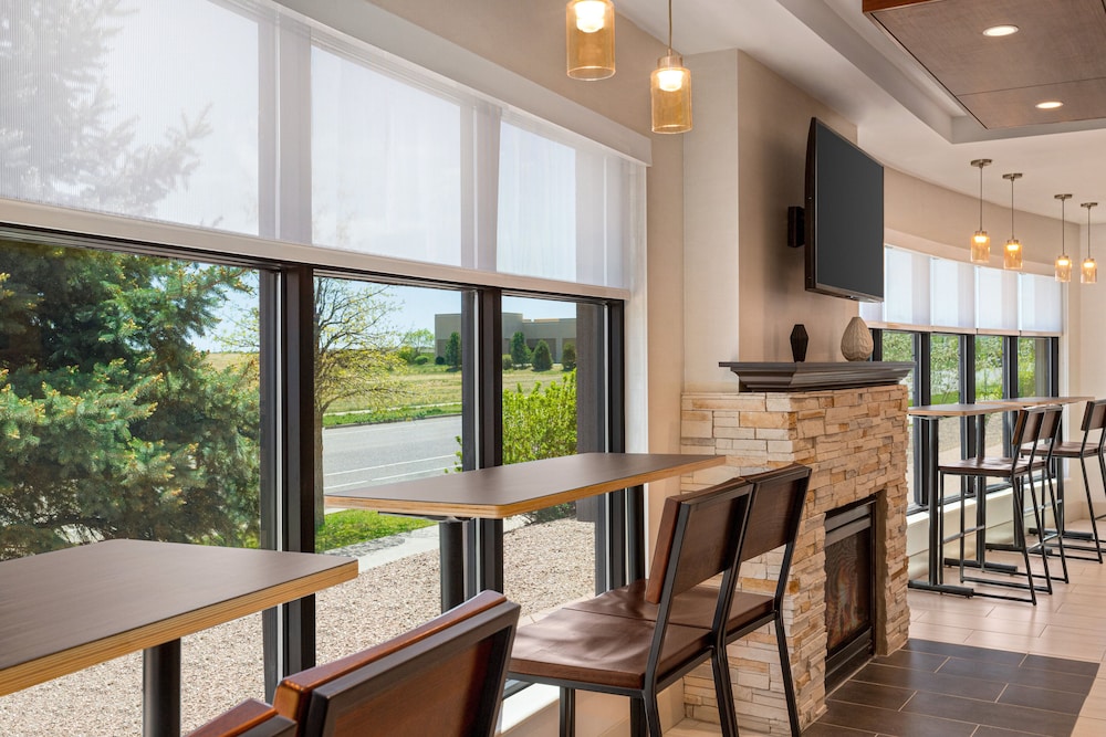 Holiday Inn Express Hotel & Suites Denver Airport by IHG - photo 27