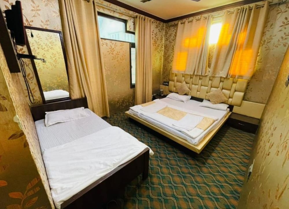 City Pride Srinagar by Goroomgo - last minute hotel in Srinagar
