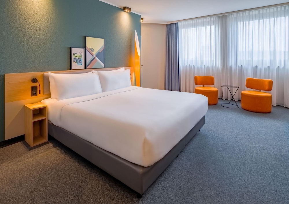 Spark by Hilton Wuppertal City Centre — 4-Star Luxury Hotel in Wuppertal, Germany