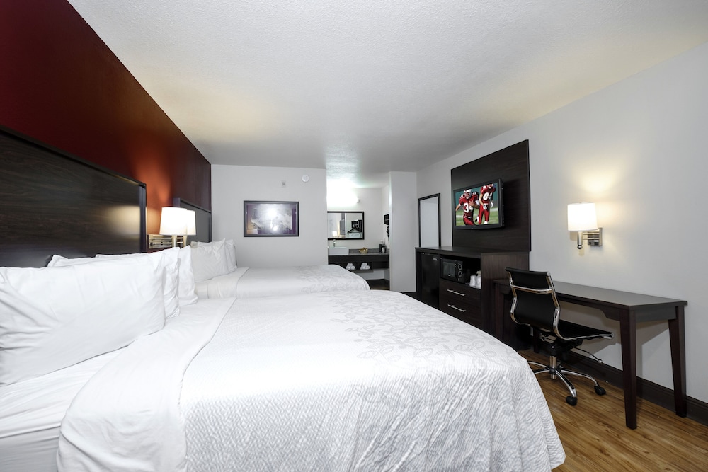 Red Roof Inn Plus Hammond - photo 11