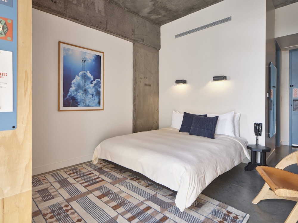 The Carpenter Hotel - photo 19