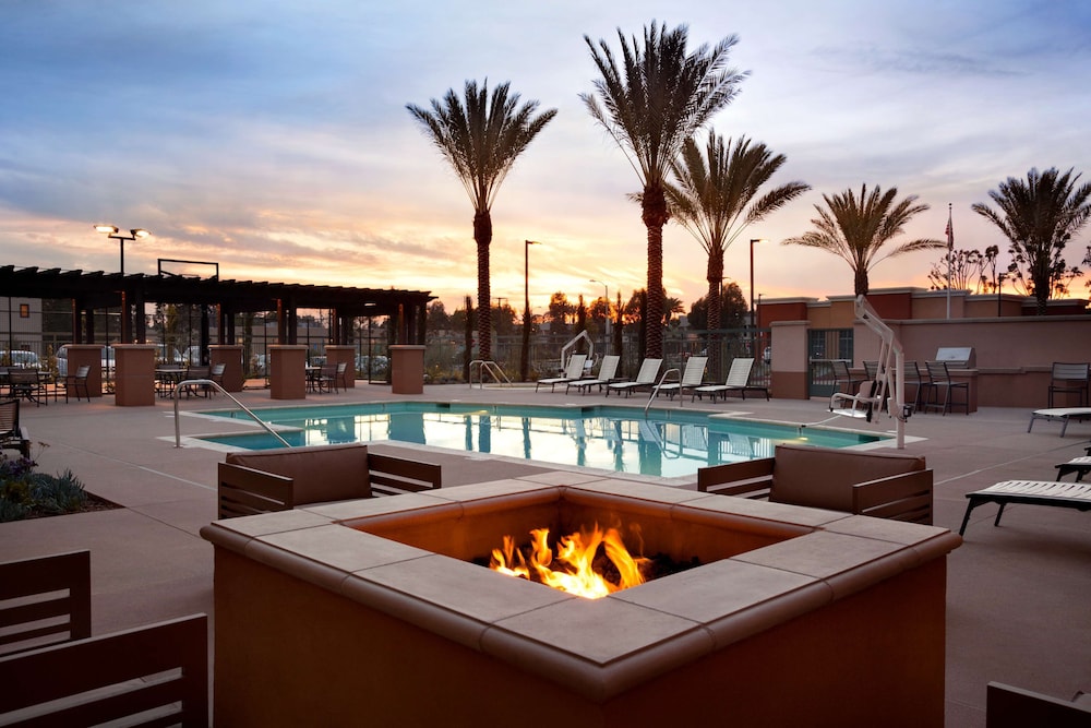 Homewood Suites By Hilton Irvine John Wayne Airport - photo 42