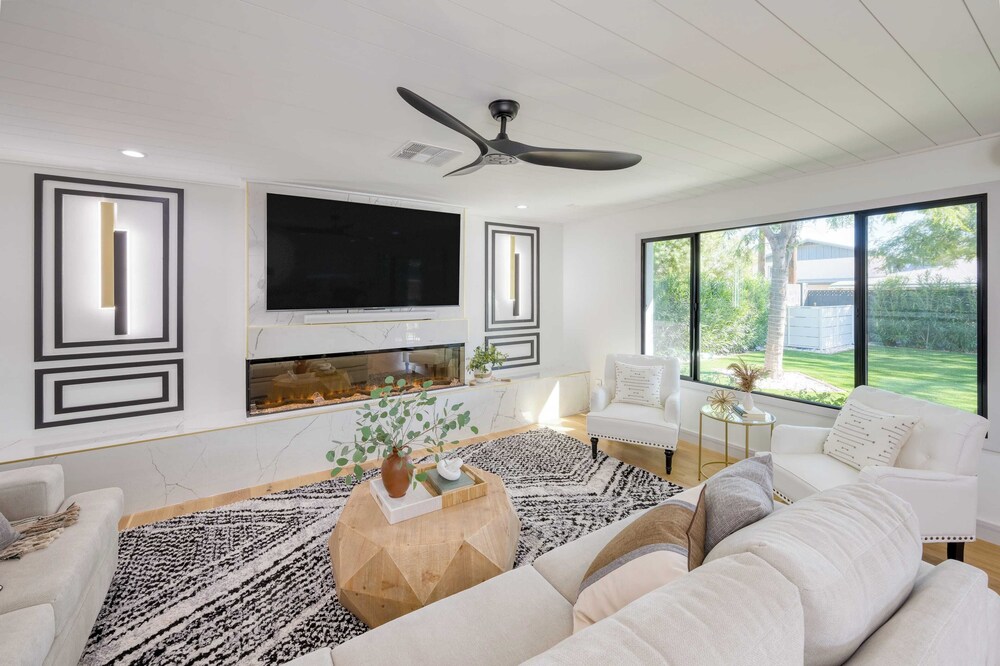 Element by AvantStay Pool Firepit Game Room - photo 17