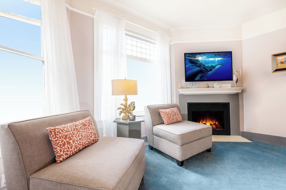 Nantucket Whale Inn - featured photo