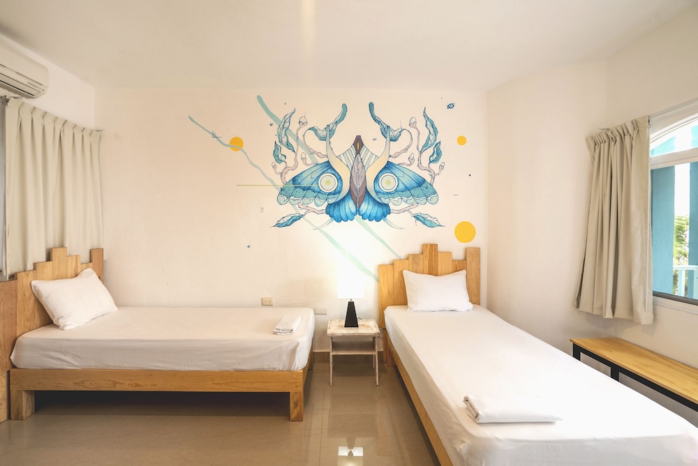 Captain Nicolas - carbon neutral hotel in Naousa