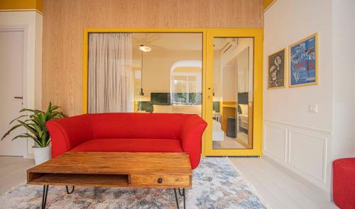Masterfully Designed Apartment By Wehost