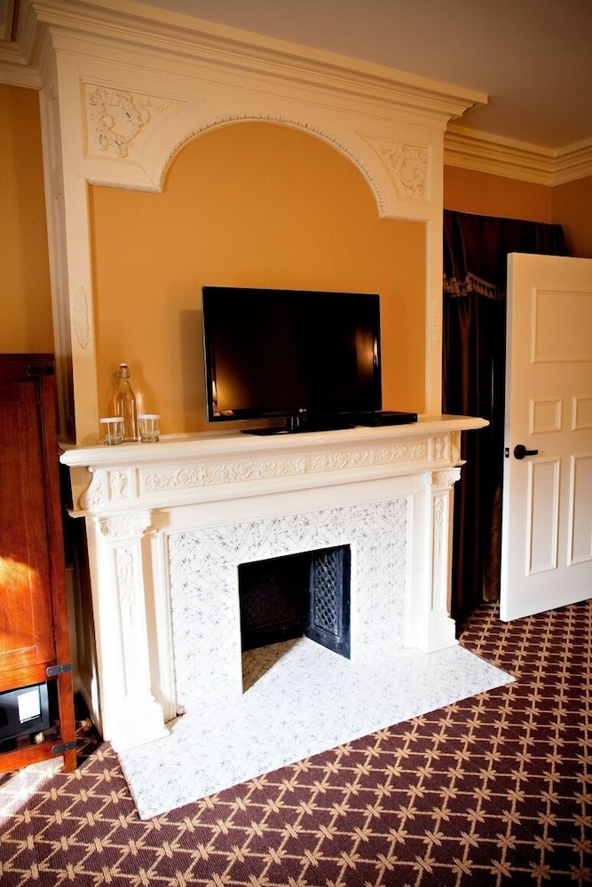 Mansions on Fifth Hotel - photo 61