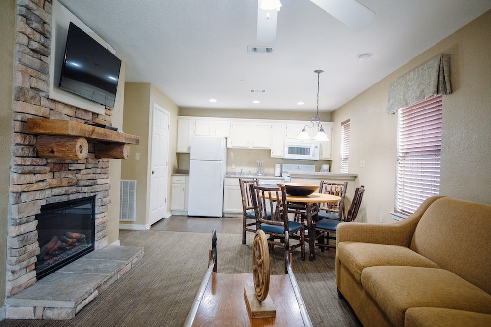 Holiday Inn Club Vacations Hill Country Resort Canyon Lake - photo 25