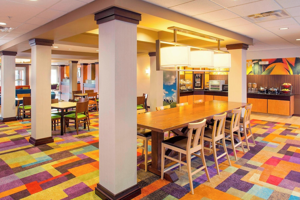 Fairfield Inn and Suites by Marriott Atlanta McDonough - photo 36
