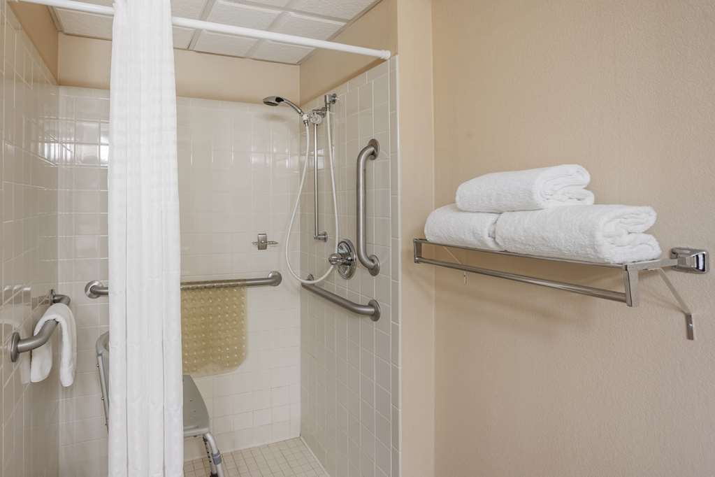 Best Western Inn At Blakeslee pocono - photo 50