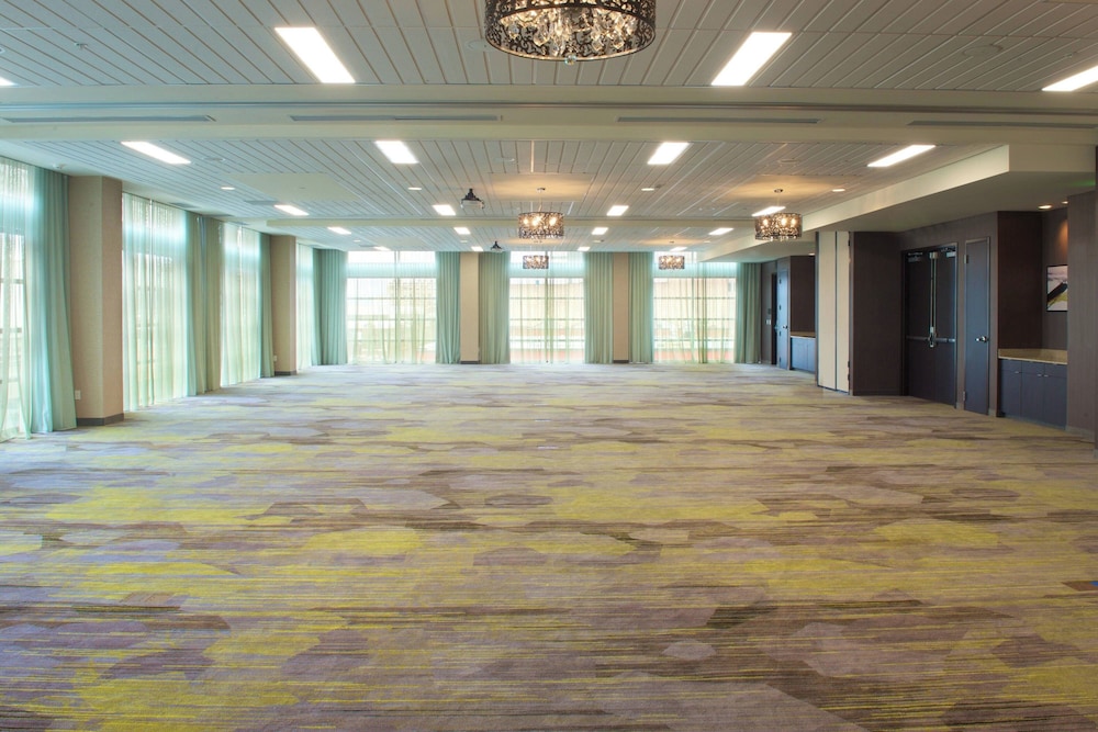 Courtyard by Marriott Seattle Everett Downtown - photo 40