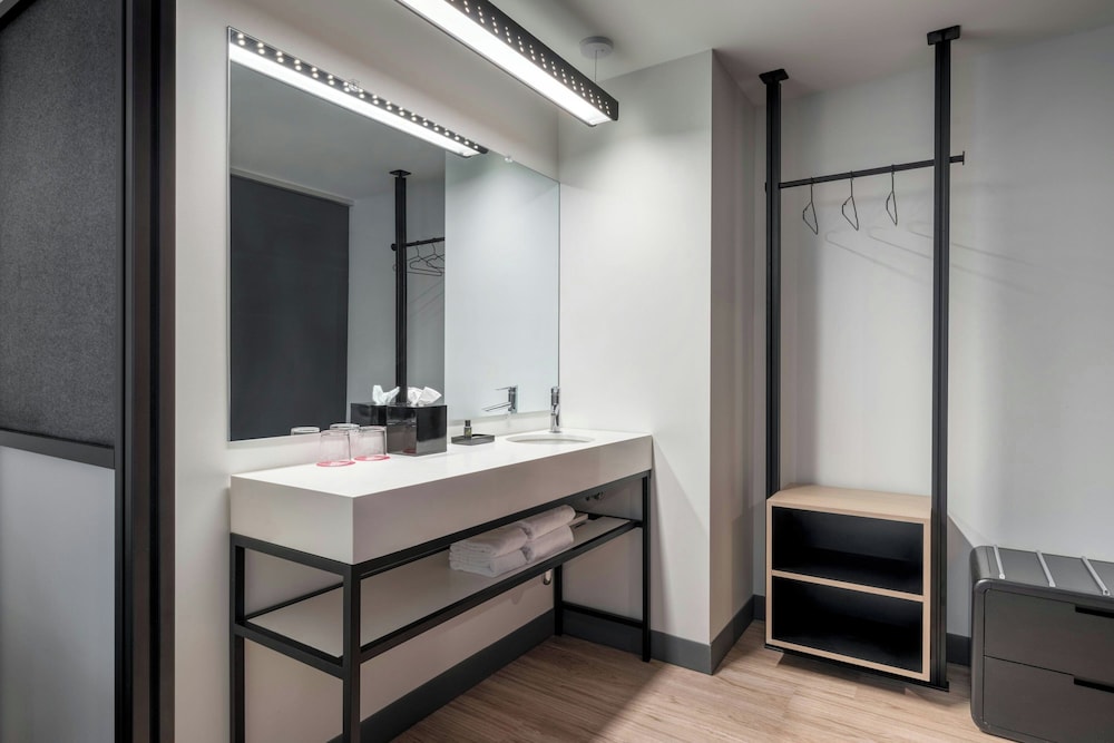 Aloft Florence - photo 5