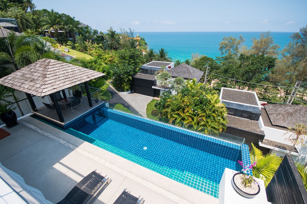 Beautiful 3 Bedroom Villa at Surin Beach — 4-Star Luxury Hotel in Phuket, Thailand