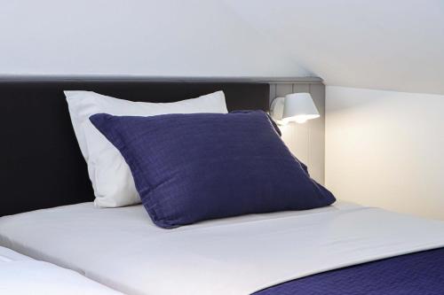 Stylish 3BR Duplex in Avlabari By Wehost
