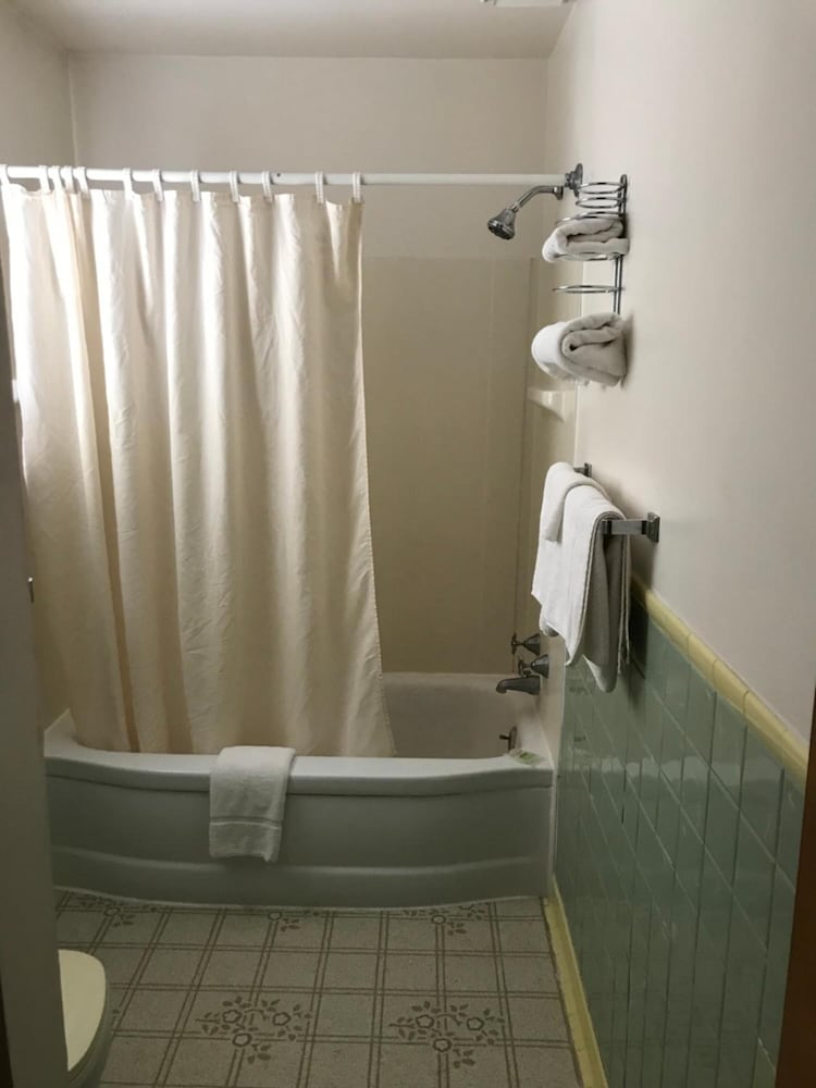Motel Grand - photo 39