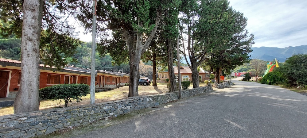 Nuevo Hotel Aguada del Zorro in Merlo, Argentina