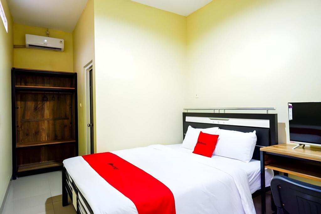 RedDoorz @ Jalan Bali Cilacap in Cilacap, Indonesia