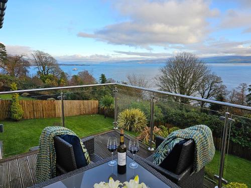 Viewpoint Villa Luxury 4 Bedroom villa with elevated views — 4-Star Luxury Hotel in Rothesay, United Kingdom
