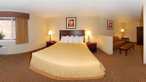 Quality Inn & Suites Toppenish Yakima Valley - photo 4
