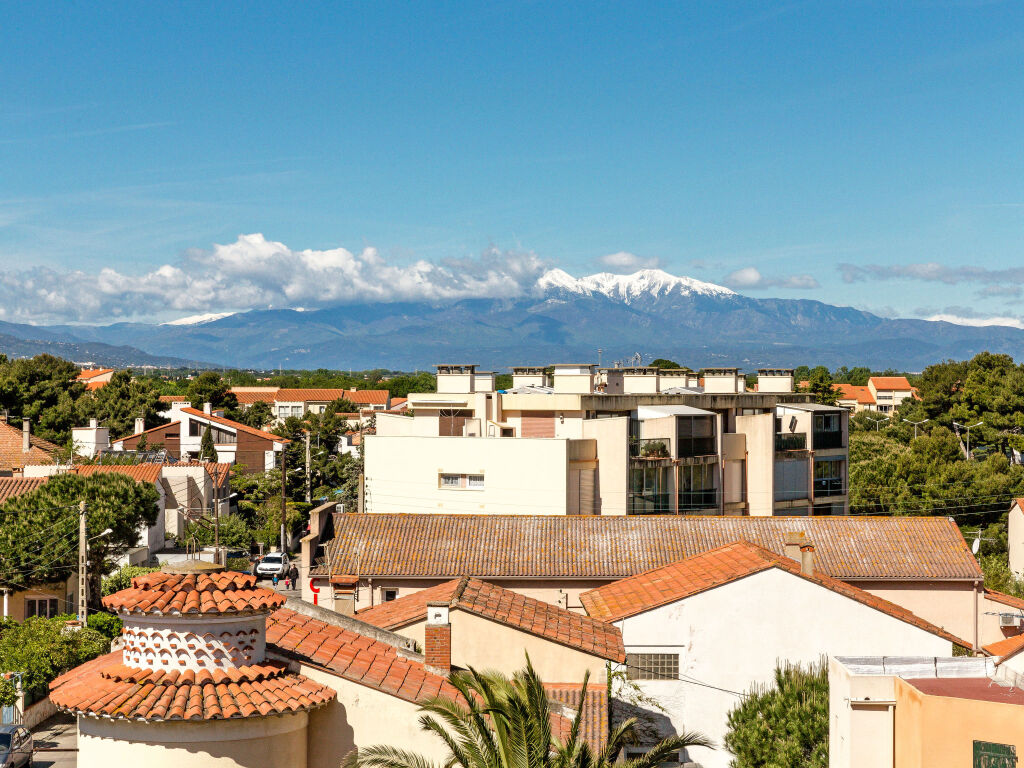 Apartment la Palangre 1 by Interhome — 4-Star Luxury Hotel in Argelers, France