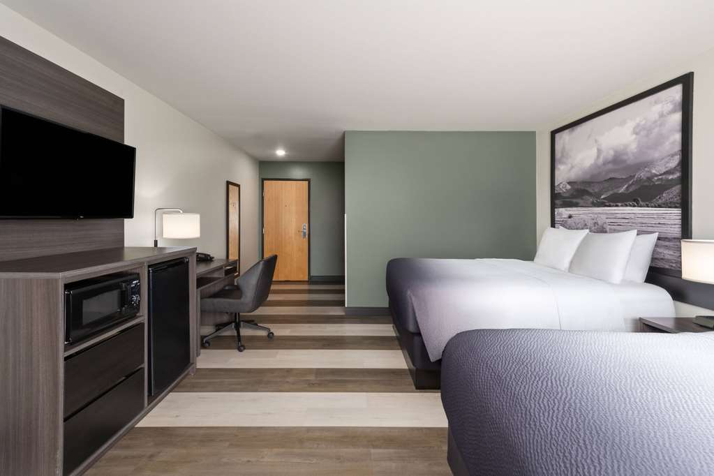 Super 8 by Wyndham Big Timber - photo 13