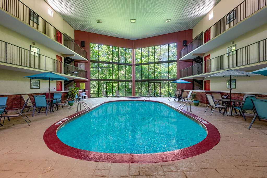 Super 8 by Wyndham Eureka Springs - photo 4