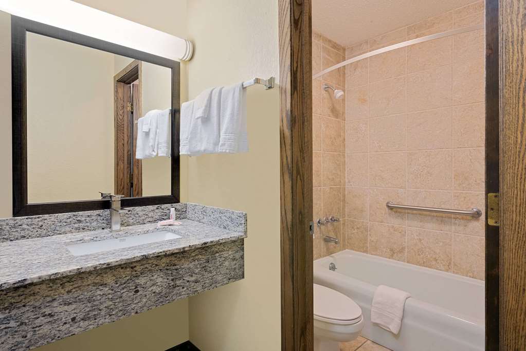 Days Inn by Wyndham International Falls - photo 8