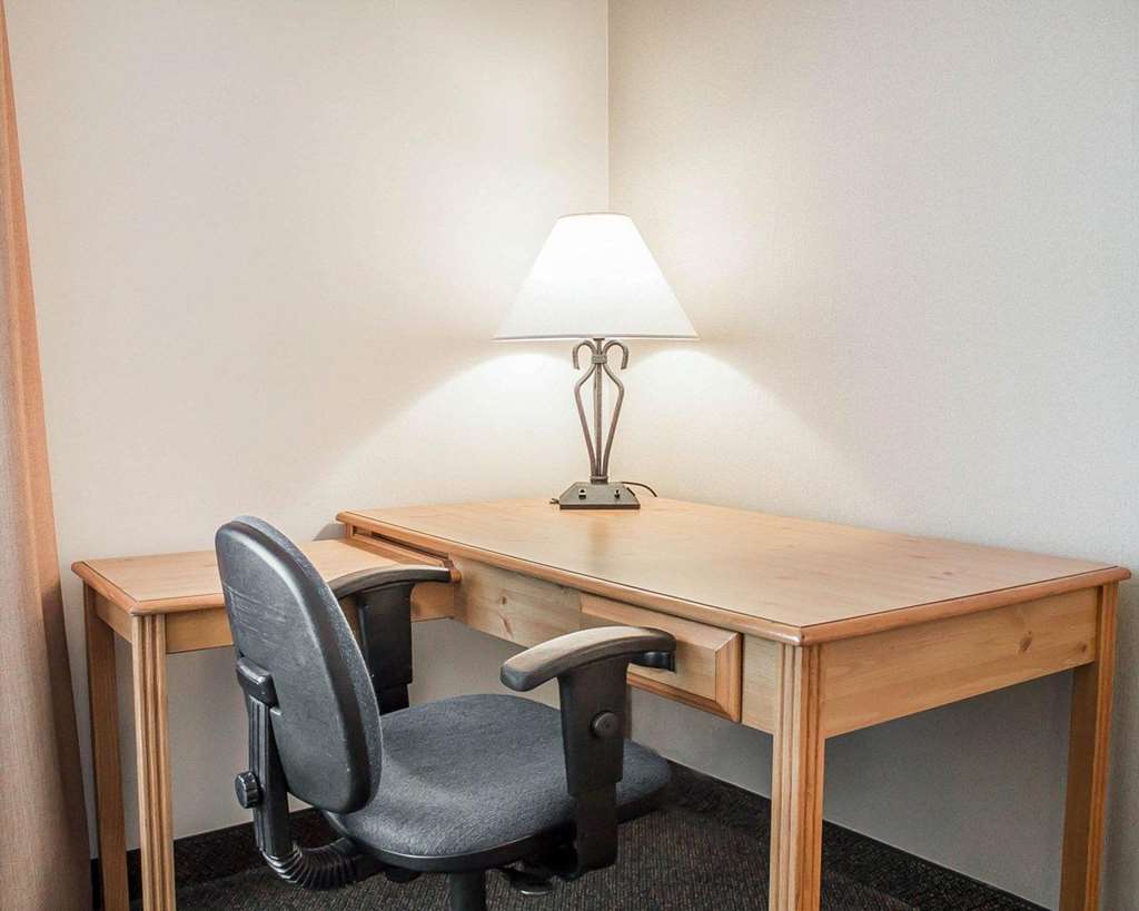 Quality Inn Rhinelander - photo 10