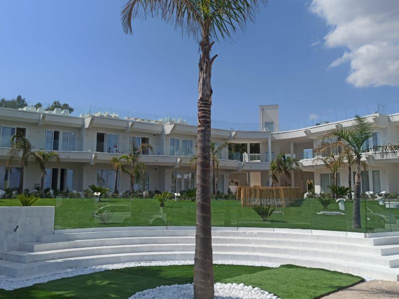 Jonium Hotel Residence — 4-Star Luxury Hotel in Pulsano, Italy