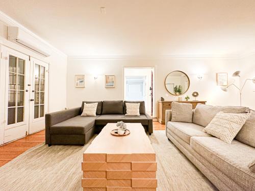 Charming 4 Bedrooms Family House WIL WW — 4-Star Luxury Hotel in Los Angeles, United States