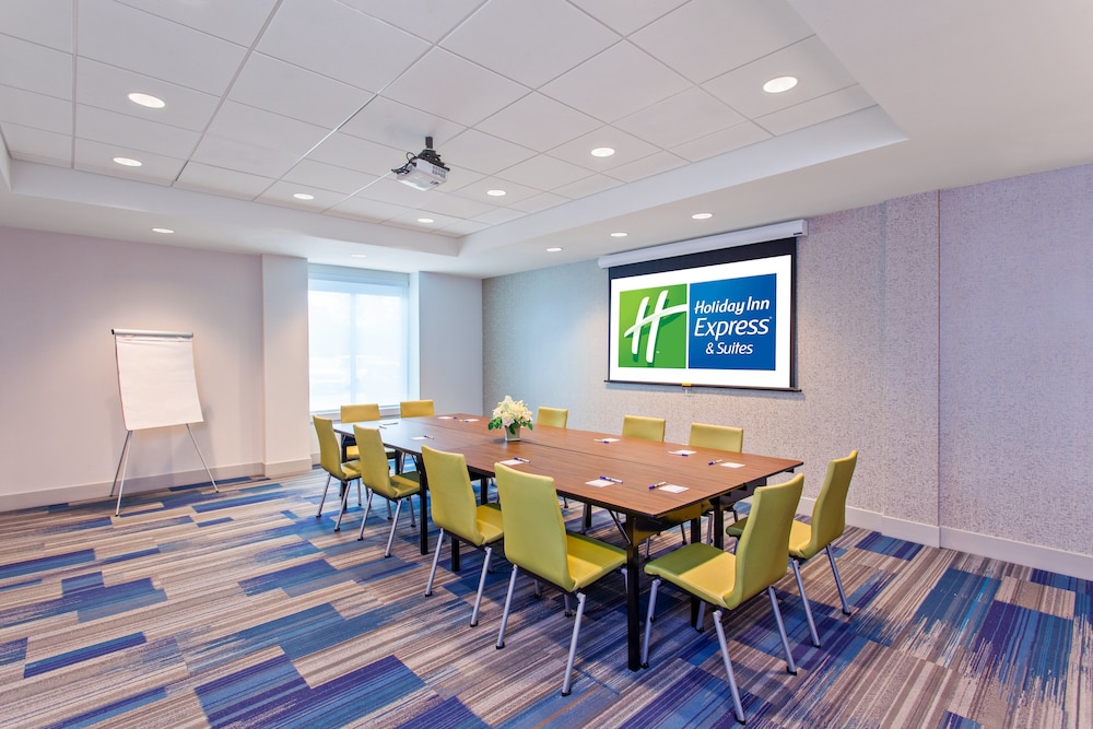 Holiday Inn Express & Suites Houston NW Hwy 290 Cypress by IHG - photo 28