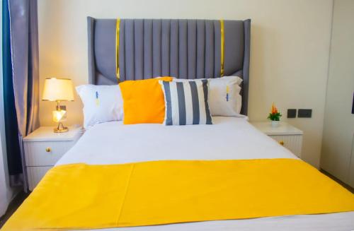 Modern & Cozy One Bedroom Apartment Golden Mango Heights 9th Floor