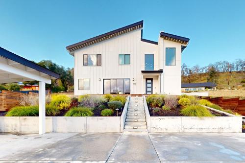Chardonnay Getaway - last minute hotel in Unknown City
