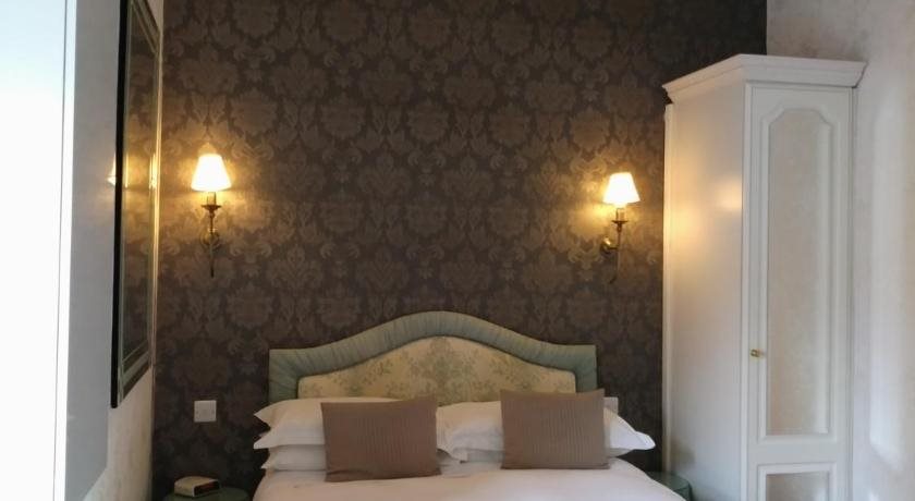 Bay Tree House Southport United Kingdom — 4-Star Luxury Hotel in Southport, United Kingdom