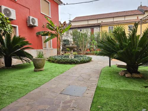 Casa a Verona giardino e 3 posti auto in cortile — 4-Star Luxury Hotel in Verona, Italy